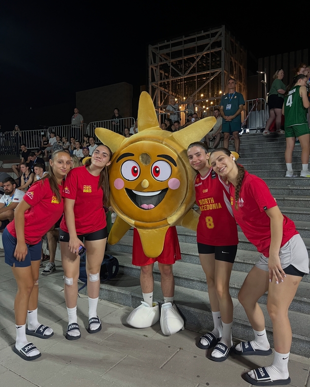 makedonija-ja-izvojuva-prvata-pobeda-na-emof-skopje-2025-kosharkarkite-ja-sovladaa-litvanija-vo-basket-3h3-02.JPG
