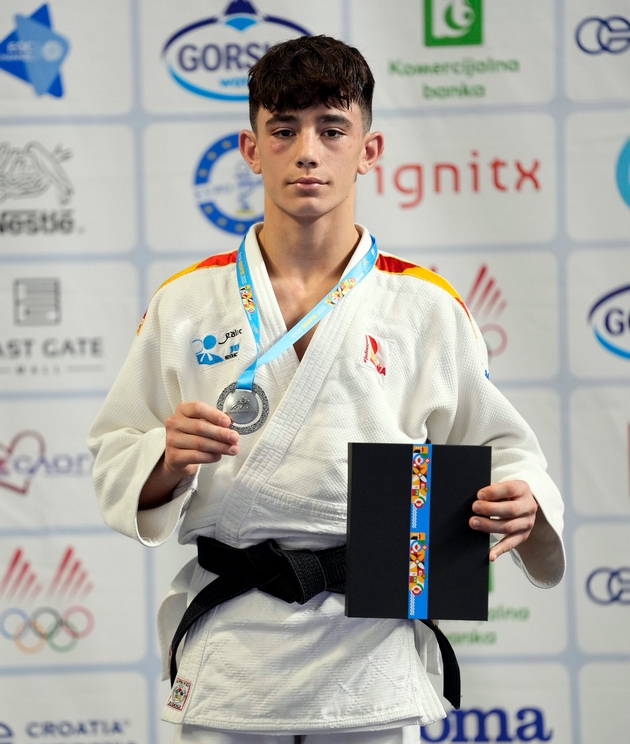 od-srceto-na-makedonija-do-racete-na-shampionite-medalite-na-emof-2025-se-delo-na-pehar-skopje-17.JPG