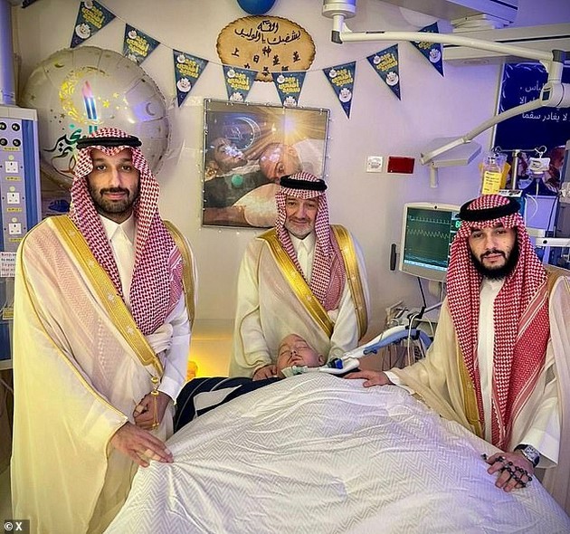 pochina-zaspaniot-princ-od-saudiska-arabija-pomina-20-godini-vo-koma-po-soobrakjajka-06.jpg