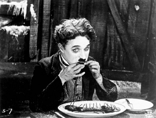 zabremenila-na-15-godini-se-venchal-so-nea-za-da-ne-odi-vo-zatvor-skandalozniot-brak-na-charli-chaplin-i-lita-grej-08.JPG
