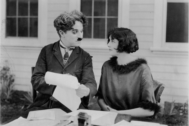 zabremenila-na-15-godini-se-venchal-so-nea-za-da-ne-odi-vo-zatvor-skandalozniot-brak-na-charli-chaplin-i-lita-grej-16.JPG