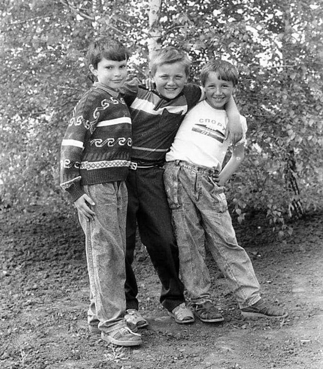 13-nostalgichni-fotki-koi-kje-ve-vratat-vo-detstvoto-koga-duri-i-svetot-mirisashe-poinaku-07.jpg