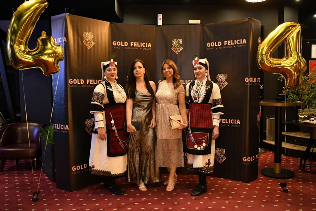 bev-vo-bitola-na-edinstvenoto-kabare-so-tradicionalna-makedonska-muzika-kakvo-bogatstvo-imame-ushte-se-ezham-od-emocii-25.jpg