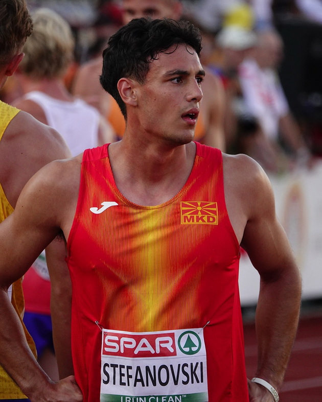 definirani-muskuli-izvajani-tela-del-od-najzgodnite-makedonski-sportisti-10.jpg