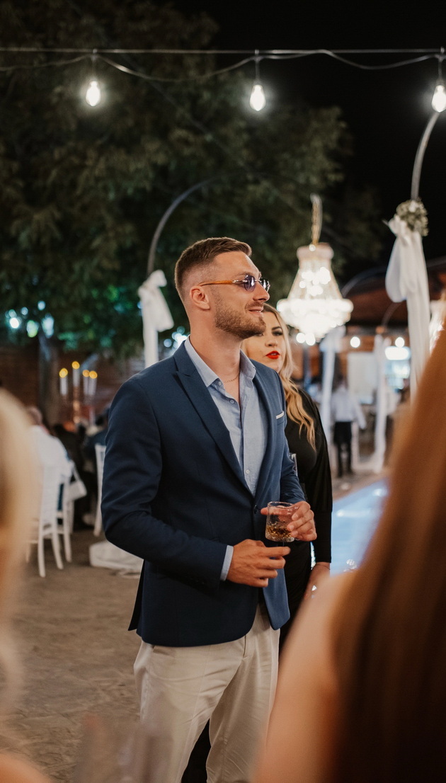 filip-gjurkov-od-shtip-mazh-so-urban-stil-koj-strasta-za-moda-ja-nasledil-od-dedo-mu-i-tatko-mu-10.jpg