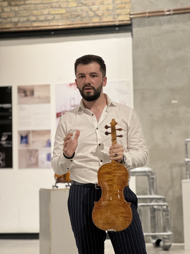 gala-koncert-na-vejcheslav-popovski-harmonija-vo-tri-stila-klasika-film-i-koren-06.jpg