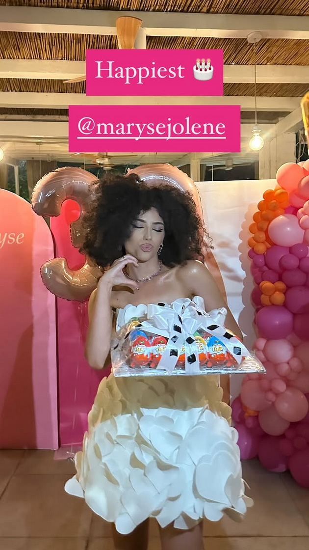 influenserkata-maris-napravi-kul-zabava-za-30-tiot-rodenden-dobi-tabla-chokoladni-jajca-bleska-vo-belo-foto-14.jpg