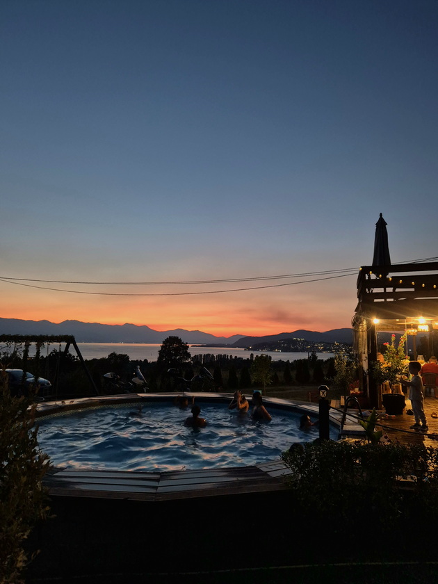 maja-od-ohrid-celo-leto-si-pravi-tematski-zabavi-so-limon-dekoracii-kupuvam-kaj-nas-inspiracija-mi-e-amalfi-23.jpg