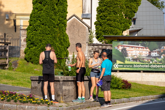 makedonci-istrchaa-450km-od-insbruk-do-ljubljana-na-timska-trka-na-vlez-vo-slovenija-ne-isplashija-volci-zavrshivme-za-40-chasa-22.jpg