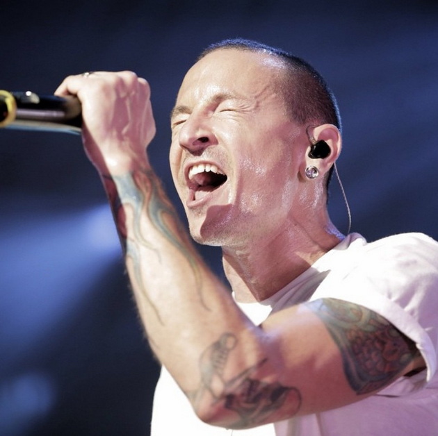 na-7-godini-bil-seksualno-zlostavuvan-sam-si-go-odzede-zhivotot-tragichnata-sudbina-na-chester-benington-od-linkin-park-05.jpg