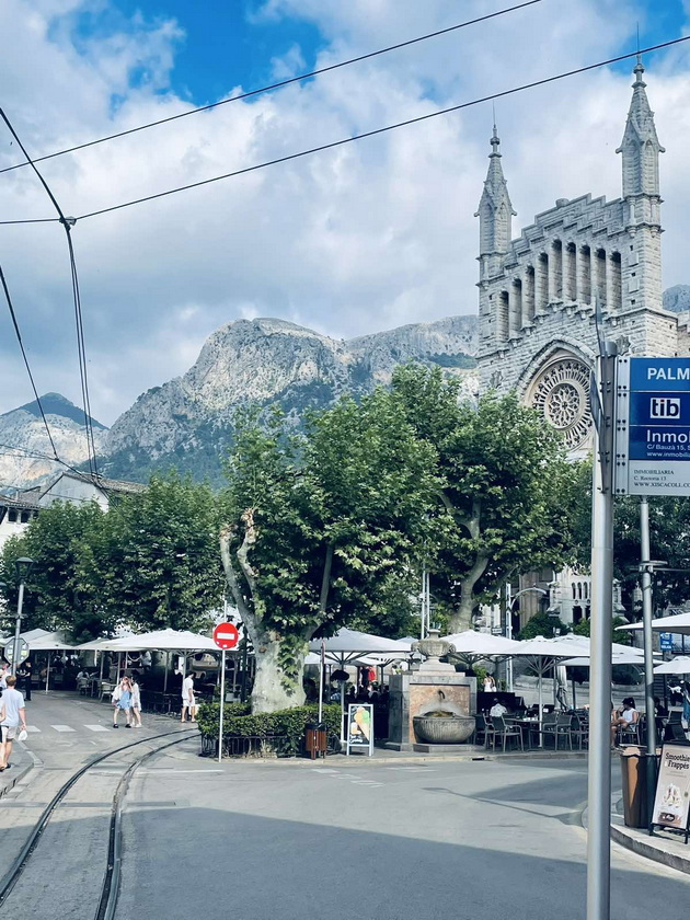 na-odmor-so-kristina-arnaudova-na-majorka-ostrovot-e-prechist-cenite-se-poniski-otkaj-nas-no-plazhite-ne-me-voodushevija-25.jpg