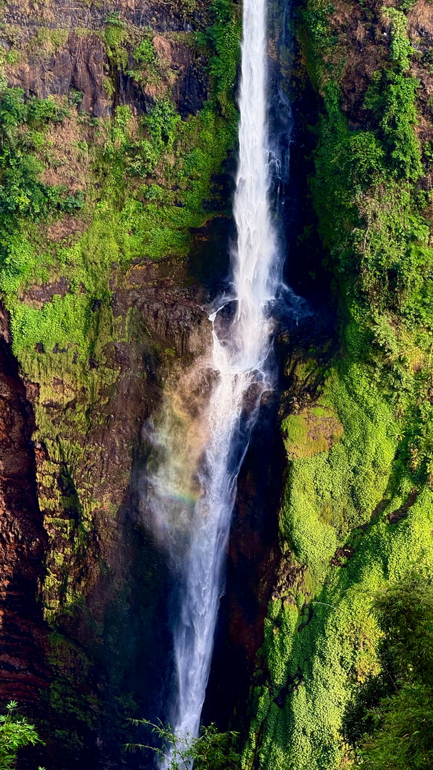 petar-od-pirava-za-patuvanjeto-vo-laos-zavrshiv-vo-zatvor-no-koga-policajcite-slushnaa-jugoslavija-donesoa-pivo-72.jpg