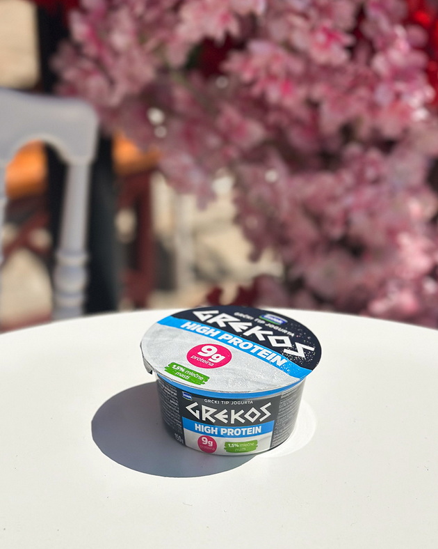 kremasto-lesno-i-polno-so-proteini-grekos-e-grchkiot-jogurt-shto-go-sakash_04.jpeg