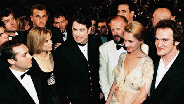 legendarni-fotki-od-dzvezdite-crveniot-tepih-vo-1994-godinata-koja-se-smeta-najdobra-so-najmnogu-kultni-filmovi-04.jpg