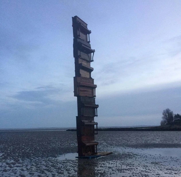 lugje-spodeluvaat-neobichni-raboti-koi-gi-videle-na-plazha-sigurno-nema-da-si-go-zaboravat-odmorot-foto-11.jpg