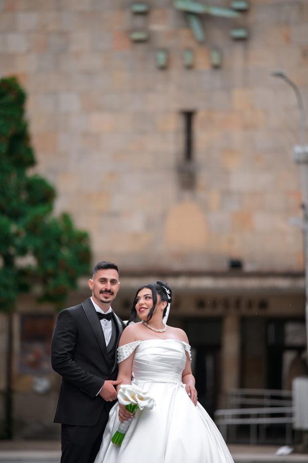 simona-i-bojan-napravija-svadbena-fotosesija-vo-teretana-tamu-se-zapoznavme-i-sekoja-minuta-ne-potsetuvashe-na-iskrite-od-porano-38.jpeg