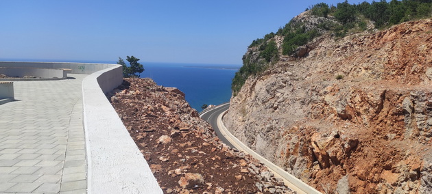 pece-od-superhiks-za-letuvanjeto-vo-albanija-se-sheguva-deka-e-patlidjan-turist-otkriva-skrieni-biseri-tamu-16.jpg