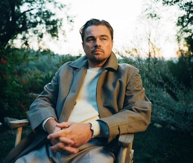 leonardo-di-kaprio-50-mizeren-na-jahta-na-ibica-so-devojka-mu-27-otkako-otkri-deka-se-chuvstvuva-kako-32-godishnik15.JPG