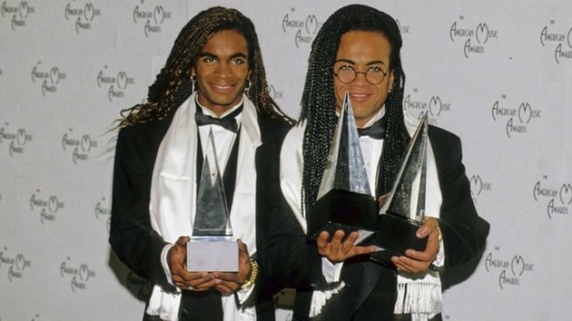 peeja-na-plejbek-nemaa-snimeno-nitu-edna-pesna-fakti-za-milli-vanilli-i-najgolemiot-skandal-vo-muzichkata-istorija-02.JPG