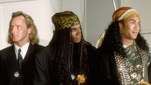 peeja-na-plejbek-nemaa-snimeno-nitu-edna-pesna-fakti-za-milli-vanilli-i-najgolemiot-skandal-vo-muzichkata-istorija-07.JPG