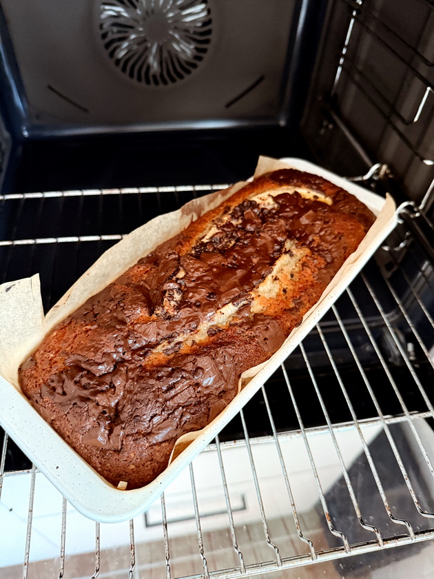 banana-bread-kolach-koj-se-pravi-od-prezreani-banani-i-se-topi-vo-usta-02.jpg