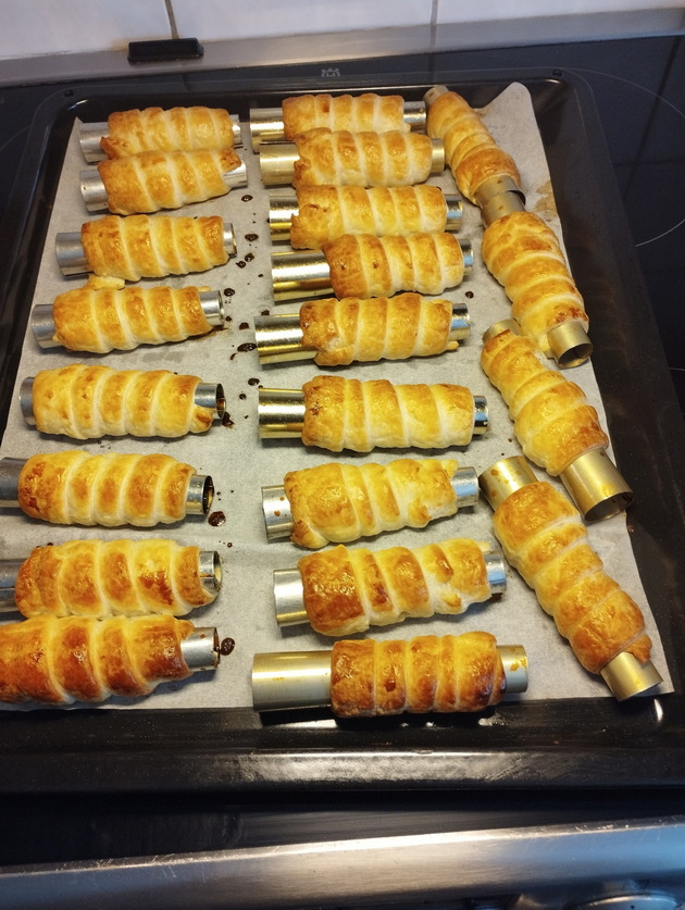 domashni-grklani-po-recept-na-makedonkata-zorka-desert-shto-kje-ve-osvoi-na-prv-zalak-03.jpg