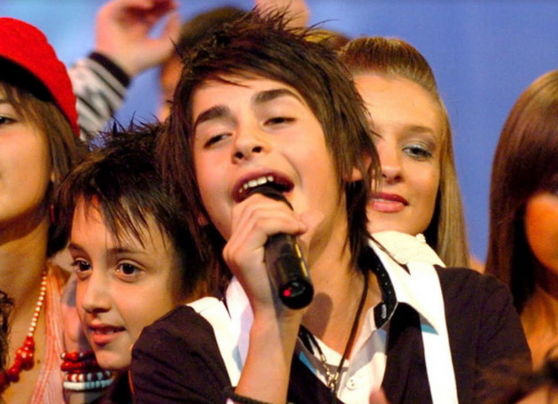 kade-e-denes-bobi-andonov-momcheto-rodeno-vo-avstralija-koe-ja-pretstavuvashe-makedonija-na-junior-evrosong-07.jpg