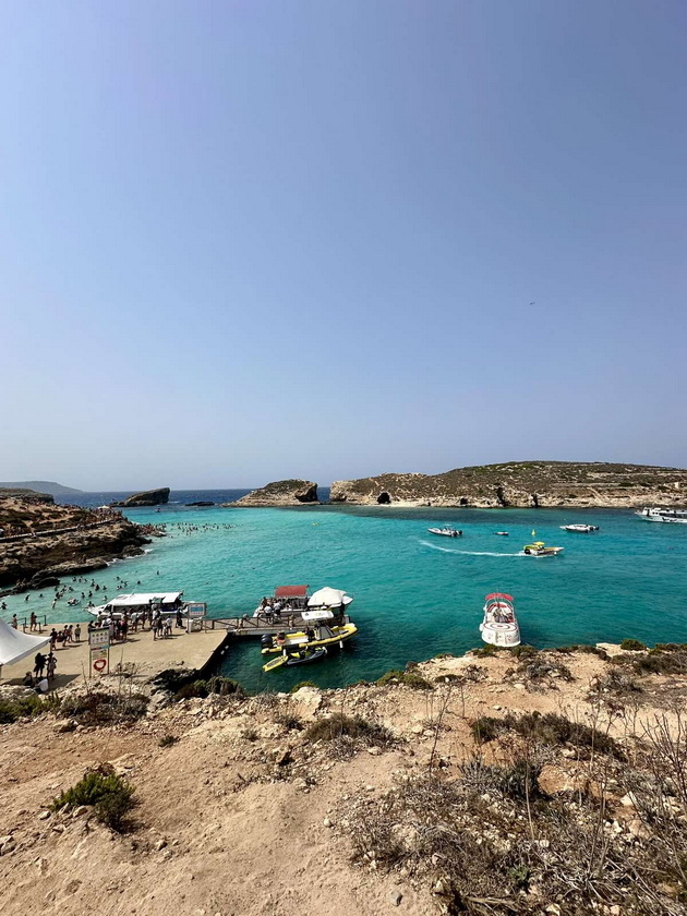 na-odmor-so-stefanija-krzheska-na-malta-ne-mi-se-dopadna-guzhvata-na-plazhite-lezhalki-se-do-30-gradot-birgu-me-voodushevi-17.jpg