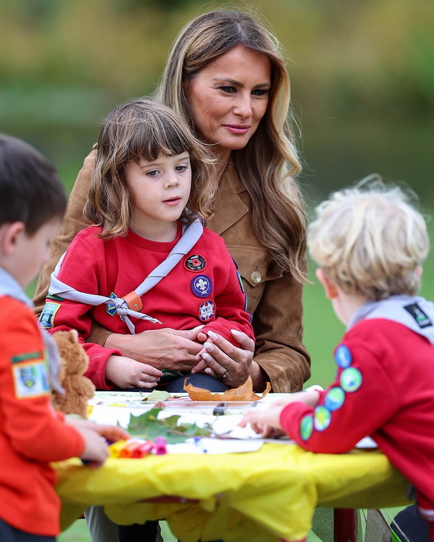 melanija-tramp-mrzne-vo-baletanki-kejt-midlton-vo-chizmi-dvete-dami-sami-na-druzhba-posrekjna-e-vo-kralskoto-semejstvo-07.jpg