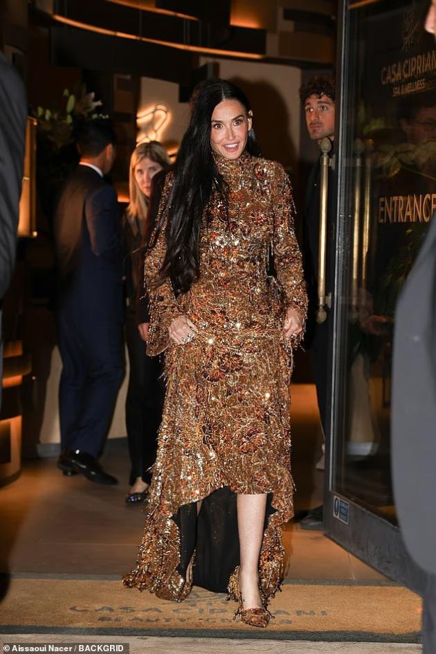serena-vilijams-vidno-oslabena-kjerkata-na-kejt-mos-ubavica-poznatite-dami-na-gucci-nastan-vo-milano-foto-19.jpg