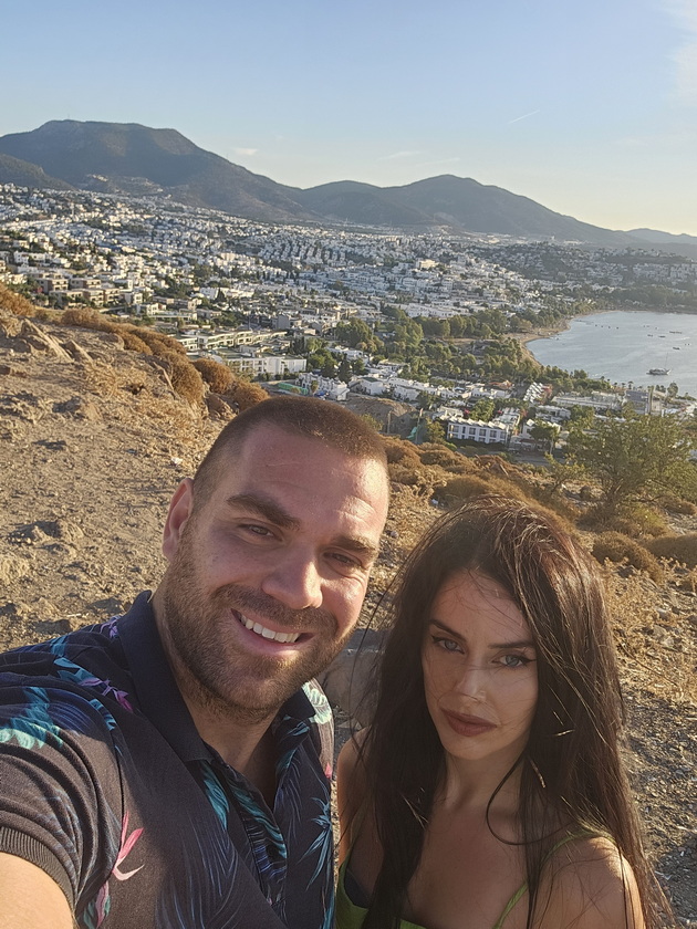 ljubovnata-prikazna-na-jasmina-od-struga-i-nikola-od-ohrid-me-zaprosi-za-vreme-na-let-nad-bosfor-na-svadbata-imav-3-venchanici-04.jpg
