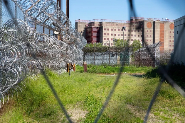 50-lugje-spijat-vo-ista-kjelija-so-gluvci-i-lebarki-brutalnite-uslovi-vo-ostrovskiot-zatvor-vo-njujork-03.JPG