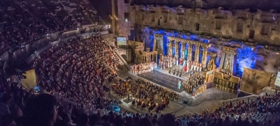 antichkiot-teatar-aspendos-vo-blizina-na-antalija-ja-sobra-svetskata-operska-i-baletska-elita-na-32-megjunarodniot-festival-za-opera-i-balet-povekje.jpg