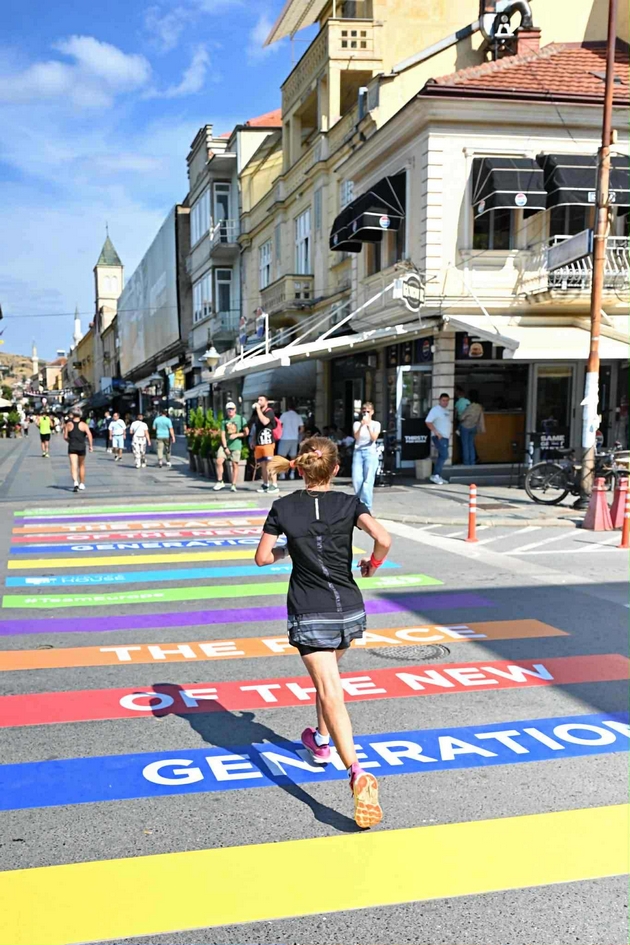 bitolski-abbey-road-so-nad-1700-trkachi-trchaj-be-ispisha-nova-stranica-vo-ulichniot-sport-i-gradskata-kultura-14.JPG