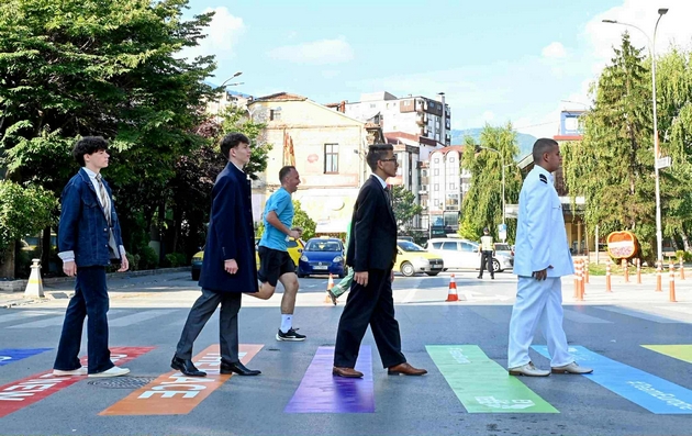 bitolski-abbey-road-so-nad-1700-trkachi-trchaj-be-ispisha-nova-stranica-vo-ulichniot-sport-i-gradskata-kultura-7.JPG