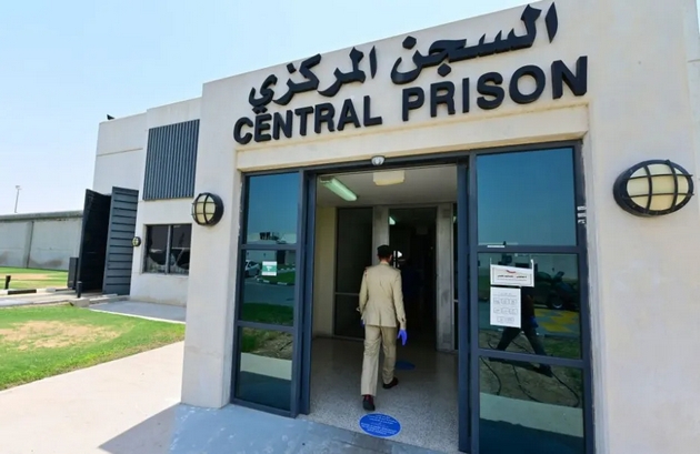britanka-23-osudena-na-25-godini-vo-ozloglasen-zatvor-vo-dubai-poradi-droga-sudenjeto-beshe-na-arapski-ne-mozheshe-ni-da-se-brani-07.JPG