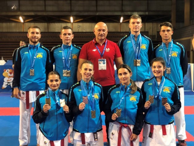 karate-klubot-makpetrol-sekako-e-najtroofeen-i-najuspeshen-makedonski-tim-dodeka-pak-univerzitetskata-karate-reprezentacija-e-najuspeshna-vo-makedonija-04.jpg