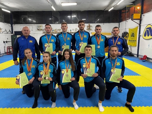 karate-klubot-makpetrol-sekako-e-najtroofeen-i-najuspeshen-makedonski-tim-dodeka-pak-univerzitetskata-karate-reprezentacija-e-najuspeshna-vo-makedonija-09.jpg