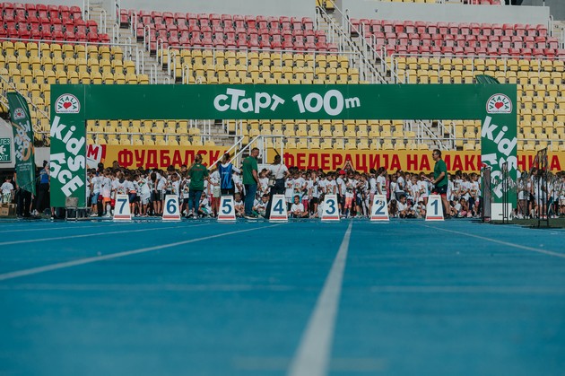 mali-trkachi-golemi-pobedi-vitalia-ja-ispisha-najveselata-sportska-prikazna-na-godinata-02.jpg