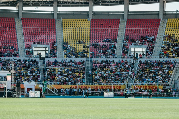 mali-trkachi-golemi-pobedi-vitalia-ja-ispisha-najveselata-sportska-prikazna-na-godinata-03.jpg