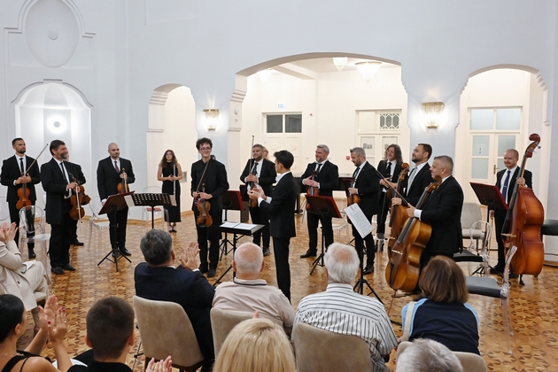 nu-kameren-orkestar-na-bitola-ja-pochna-vtorata-koncertna-sezona-so-koncertot-muzichka-poezija-.JPG