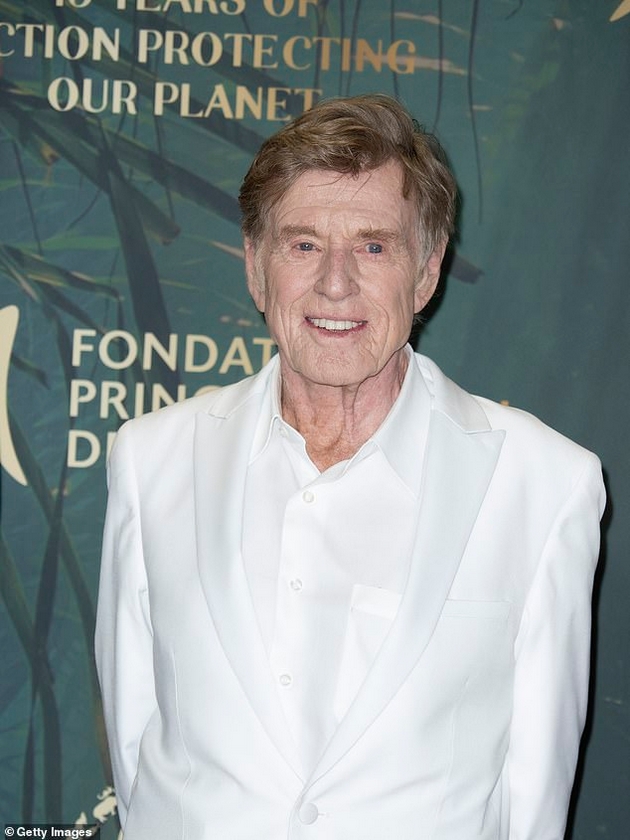 pochina-akterot-robert-redford-na-89-godishna-vozrast-so-decenii-dominirashe-vo-holivud-go-ozhivea-festivalot-sundance-06.JPG