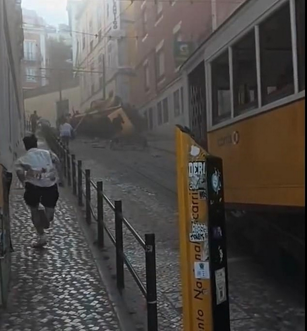 potresni-svedoshtva-od-nesrekjata-vo-lisabon-mislev-deka-i-jas-i-vnuk-mi-kje-zagineme-03.JPG