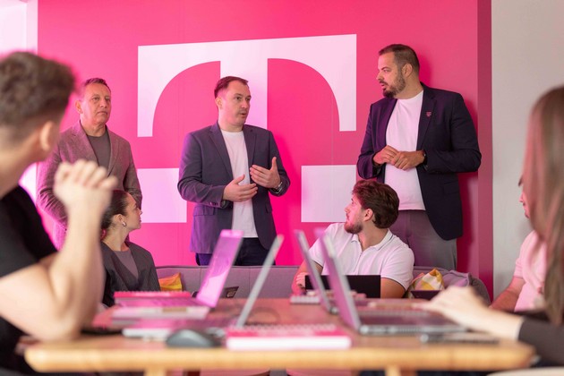 telekom-i-ministerstvoto-za-digitalna-transformacija-kreiraa-ai-reshenie-za-polesno-prebaruvanje-podatoci-01.jpg