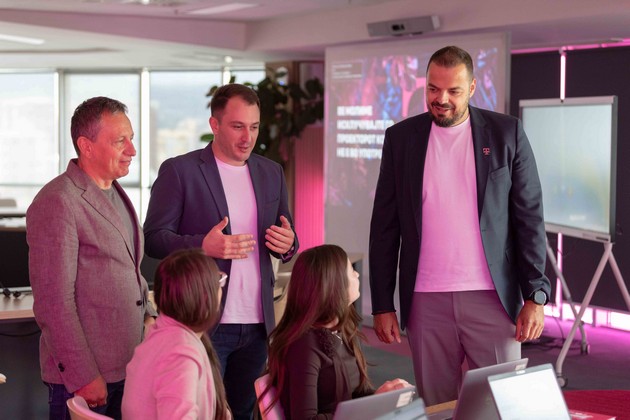 telekom-i-ministerstvoto-za-digitalna-transformacija-kreiraa-ai-reshenie-za-polesno-prebaruvanje-podatoci-05.jpg