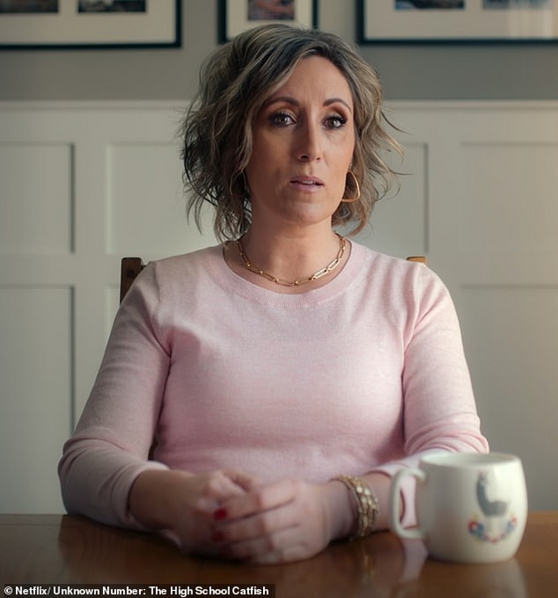 zhena-so-meseci-prakjala-vulgarni-poraki-na-kjerka-si-od-skrien-broj-prikaznata-zad-hit-dokumentarecot-na-netfliks-04.JPG