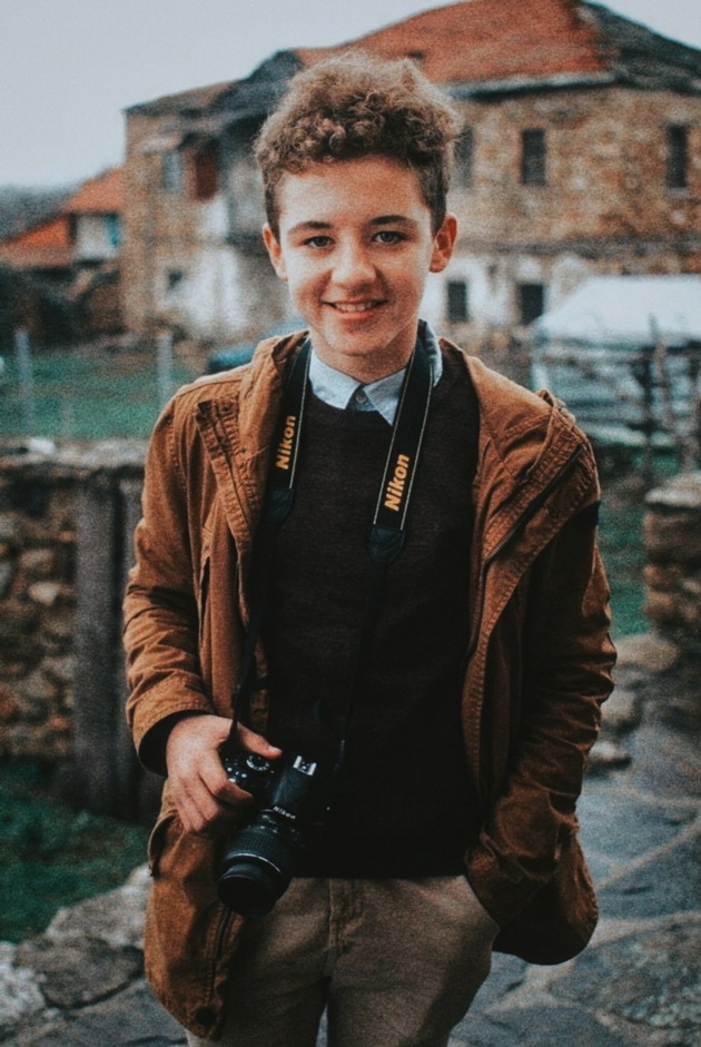 uspeshni-makedonci-niz-svetot-petar-kirovakov-na-23-godini-e-menadjer-na-investiciski-fond-vo-london-i-odlichen-fotograf-09_copy.jpg