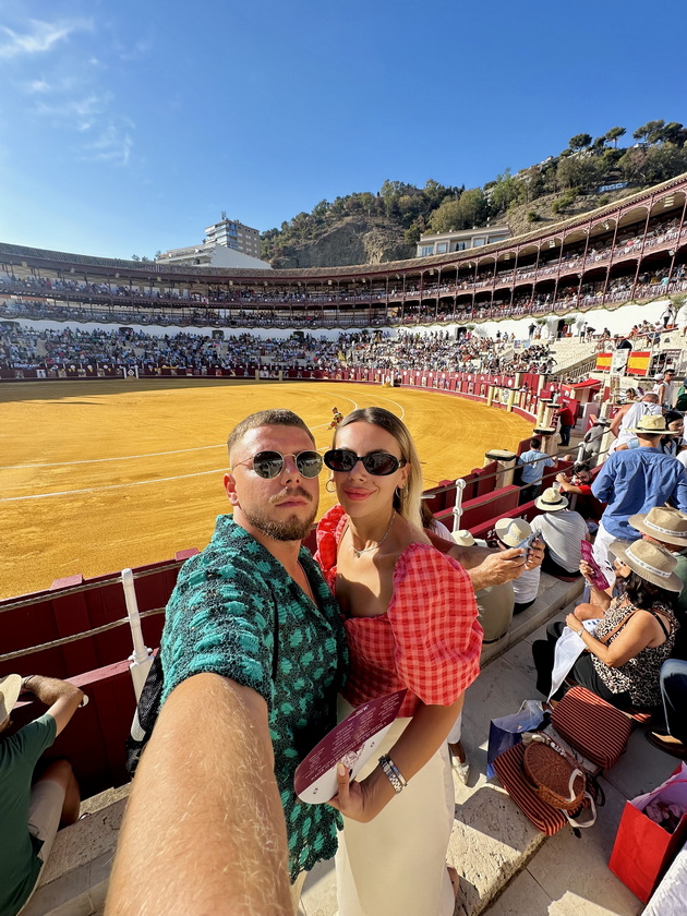 vlatko-od-shtip-ja-zaprosi-emilija-od-skopje-vo-vila-vo-ohrid-romantichna-atmosfera-podgotovkite-traele-1-mesec-24.jpeg