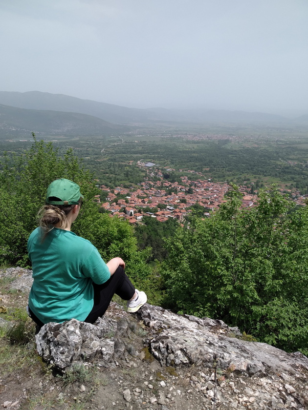 dragana-bebekoska-za-rodniot-kraj-vo-vevchani-kako-deca-igravme-krishmish-sakam-i-kjerka-mi-da-ima-detstvo-kako-moeto-08.jpeg