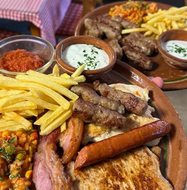 jovancho-28-od-kochani-e-sopstvenik-na-restoran-vo-germanija-rabotime-semejno-lokalot-e-vo-kukjata-kadeshto-zhiveeme-06.jpg